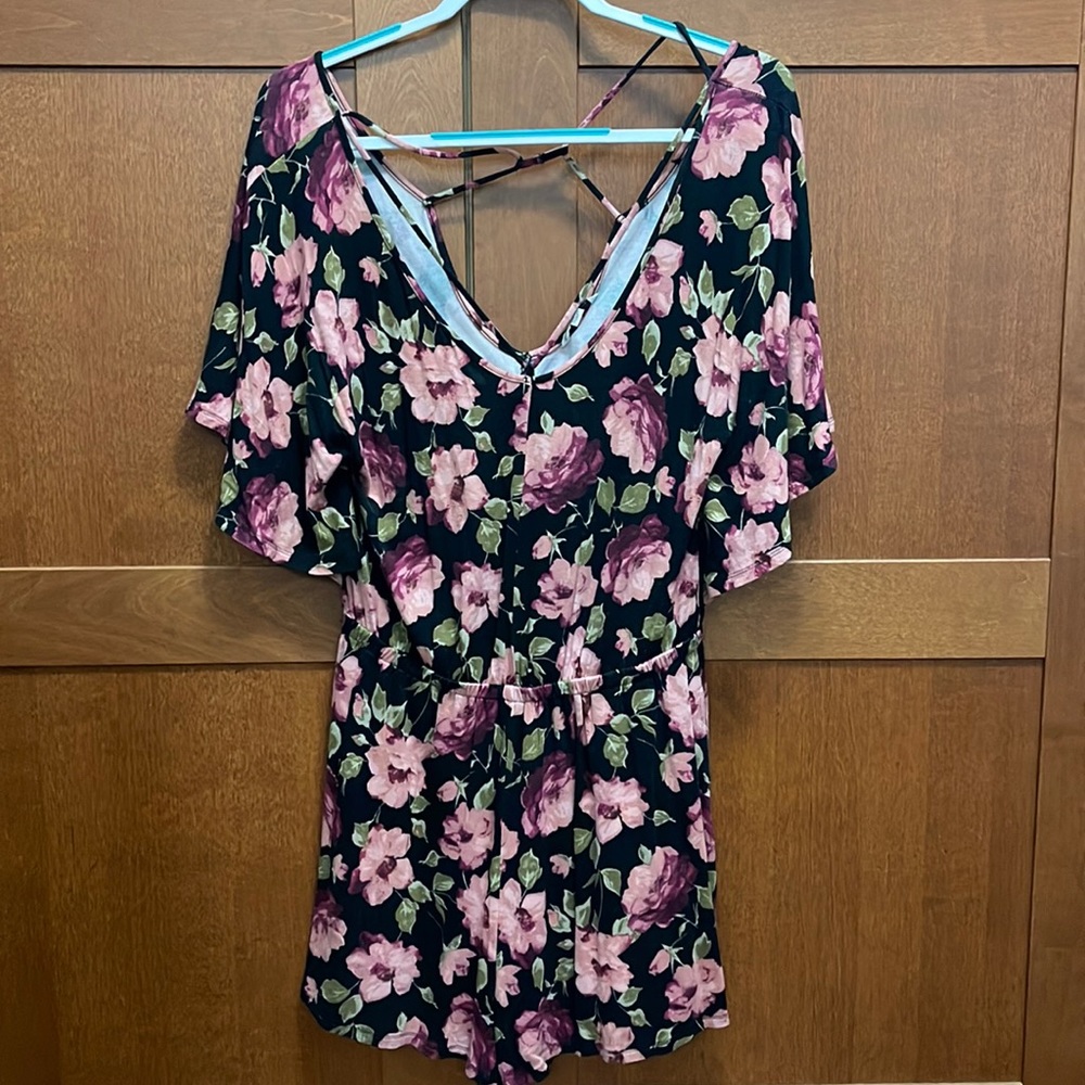 American Eagle Romper, Floral Pattern - image 1